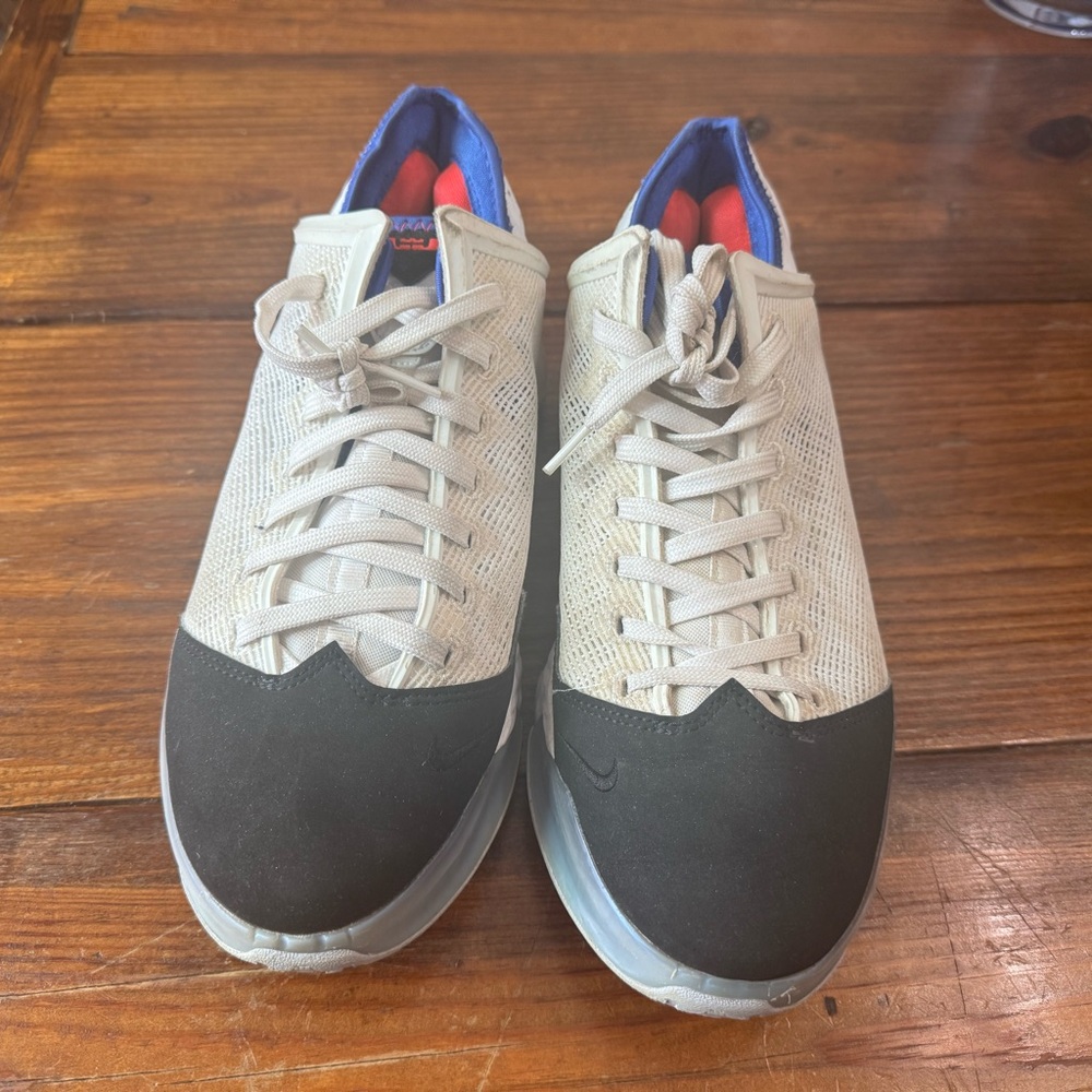 Men's Gray and Black Athletic Trainers with Blue and Red Accents